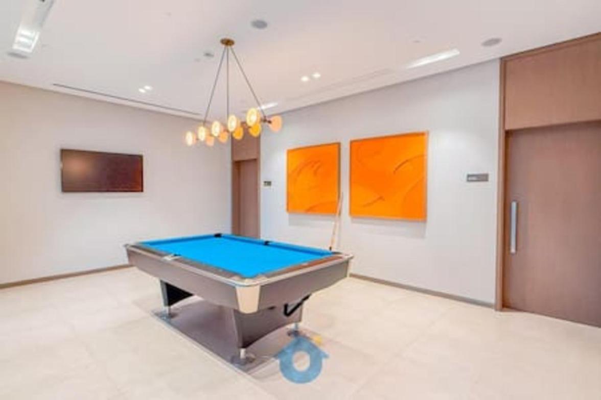 Apartment 5603gr Ultra Modern Two Bedroom In Downtown
