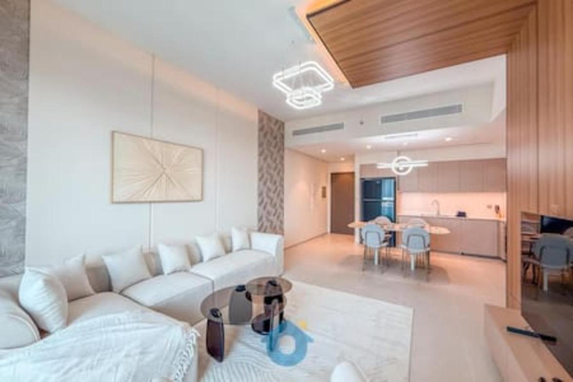 Apartment 5603gr Ultra Modern Two Bedroom In Downtown